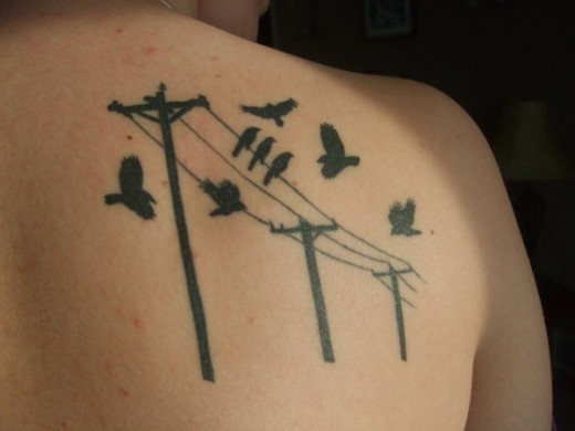 Tattoo bird hi-res stock photography and images - Alamy