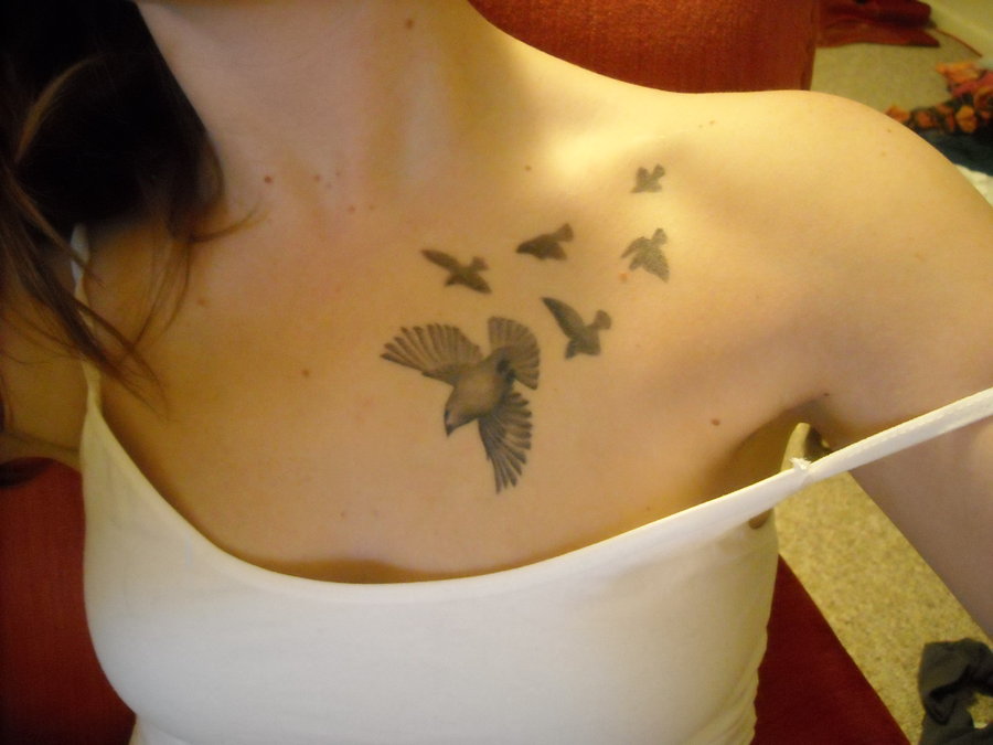 Top 208+ ladies chest tattoo